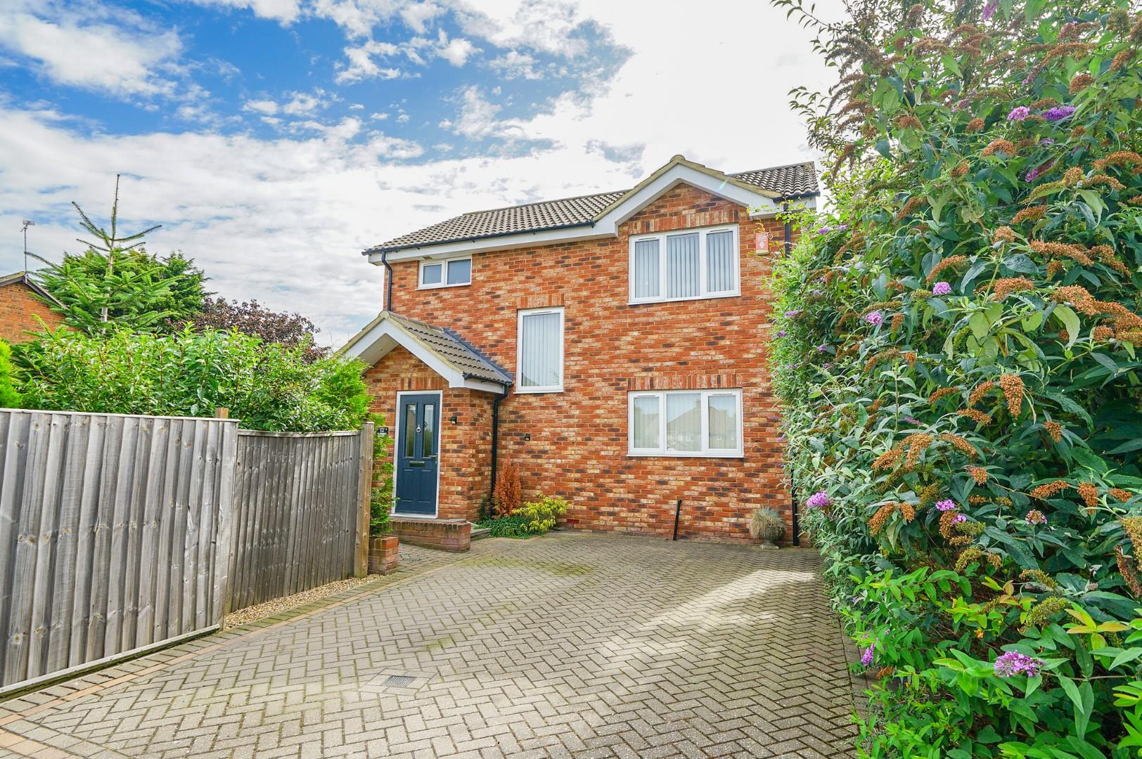 St Close, Leighton Buzzard Quarters Estate Agents